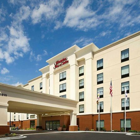 Hampton Inn & Suites Baltimore/Woodlawn Eksteriør billede