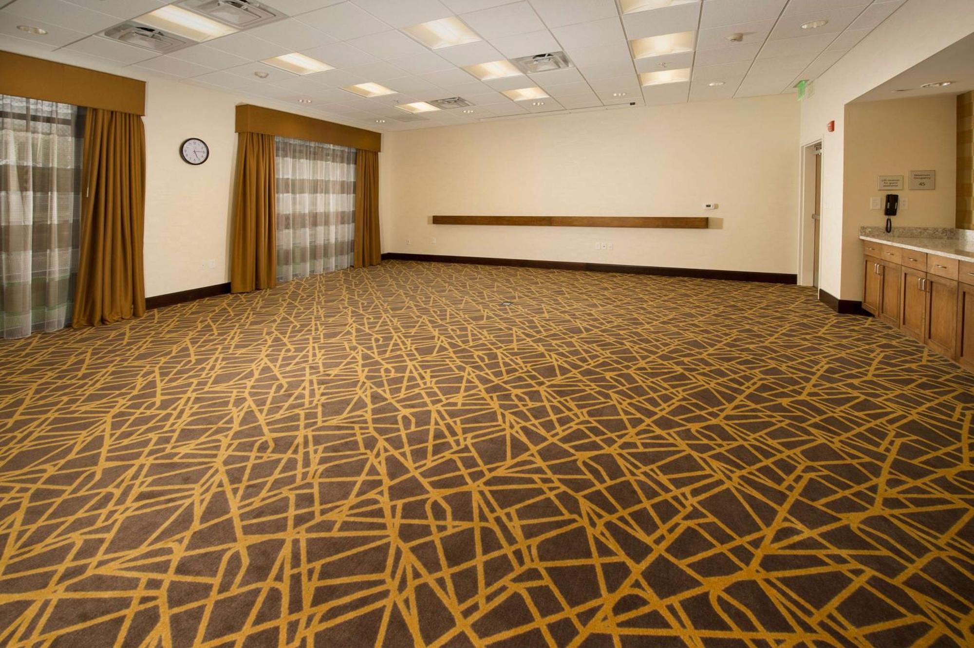 Hampton Inn & Suites Baltimore/Woodlawn Eksteriør billede